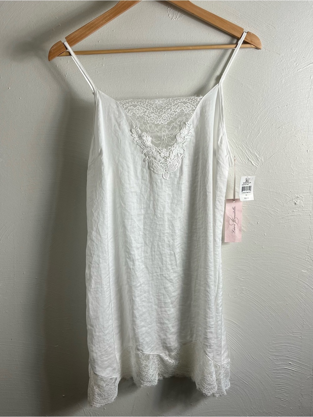 LINEA DONATELLA Ivory Lace Sleeveless Cami Size Medium